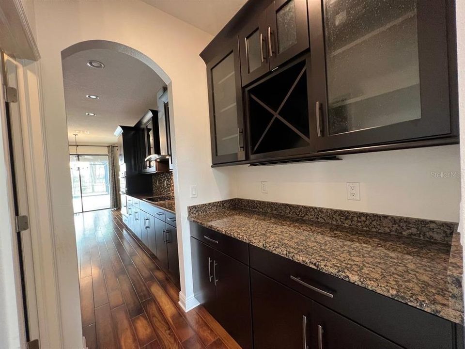 En Renta: $5,000 (5 camas, 5 baños, 3761 Pies cuadrados)