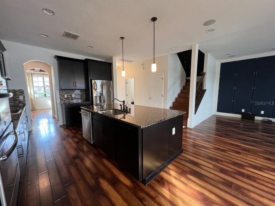 En Renta: $5,000 (5 camas, 5 baños, 3761 Pies cuadrados)