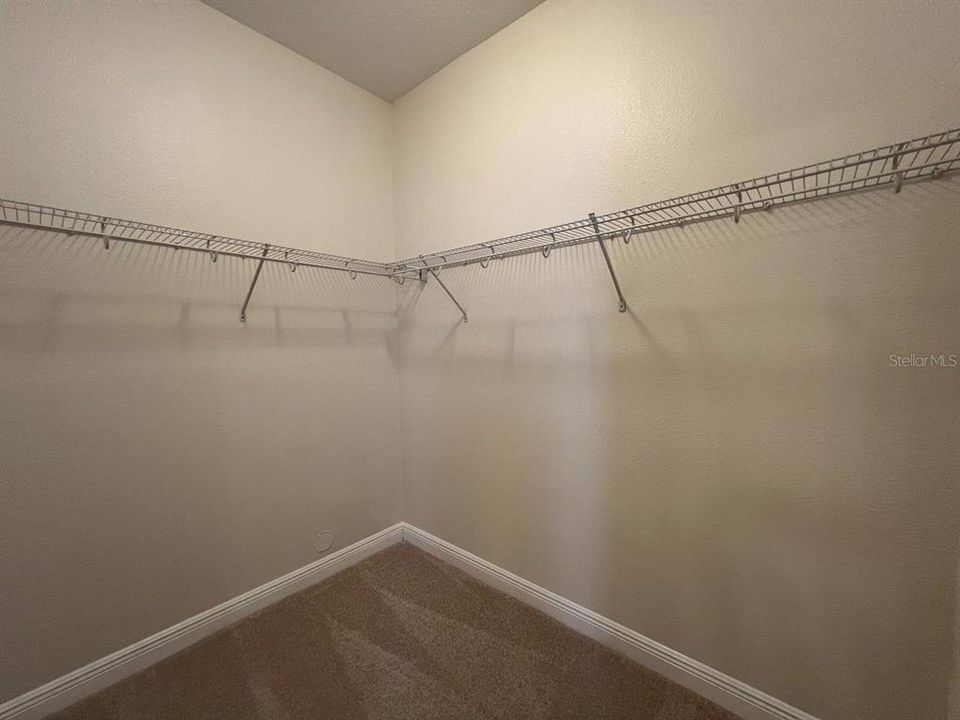 En Renta: $5,000 (5 camas, 5 baños, 3761 Pies cuadrados)