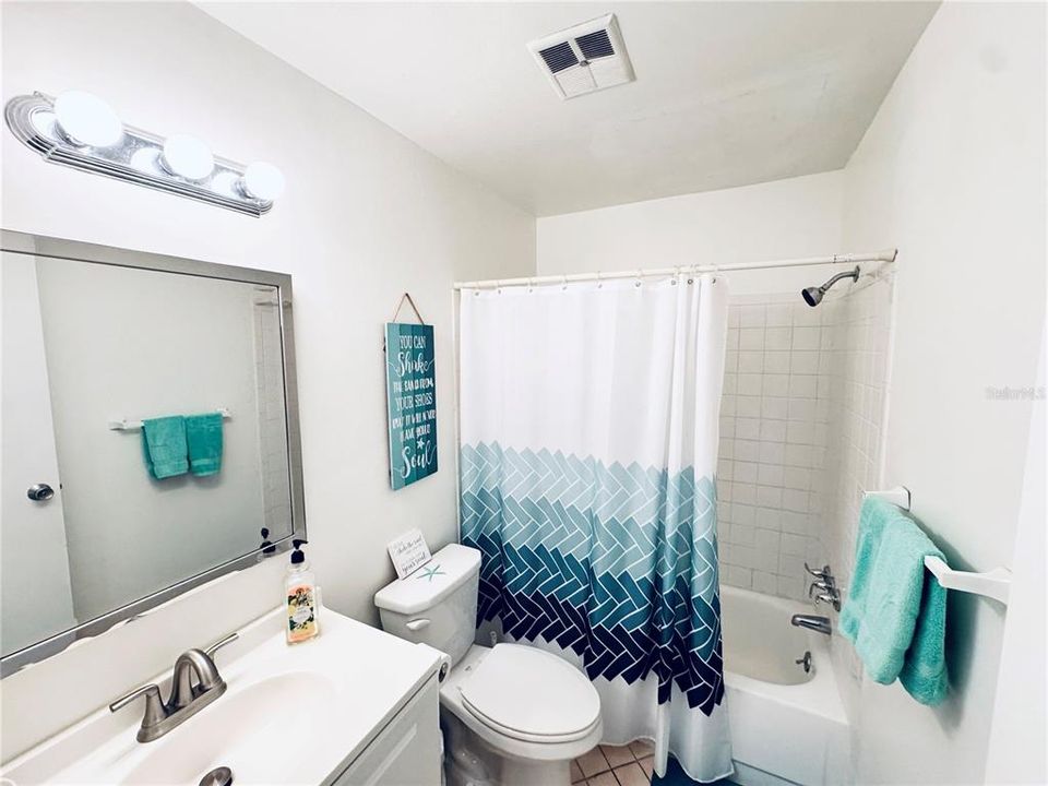 待售: $149,900 (2 贝兹, 2 浴室, 967 平方英尺)