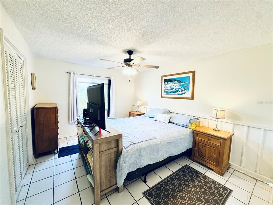 待售: $149,900 (2 贝兹, 2 浴室, 967 平方英尺)