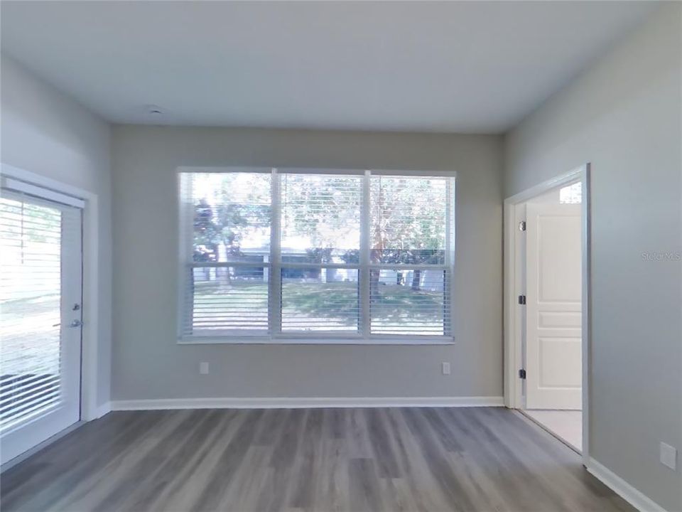 For Rent: $3,539 (4 beds, 3 baths, 2745 Square Feet)