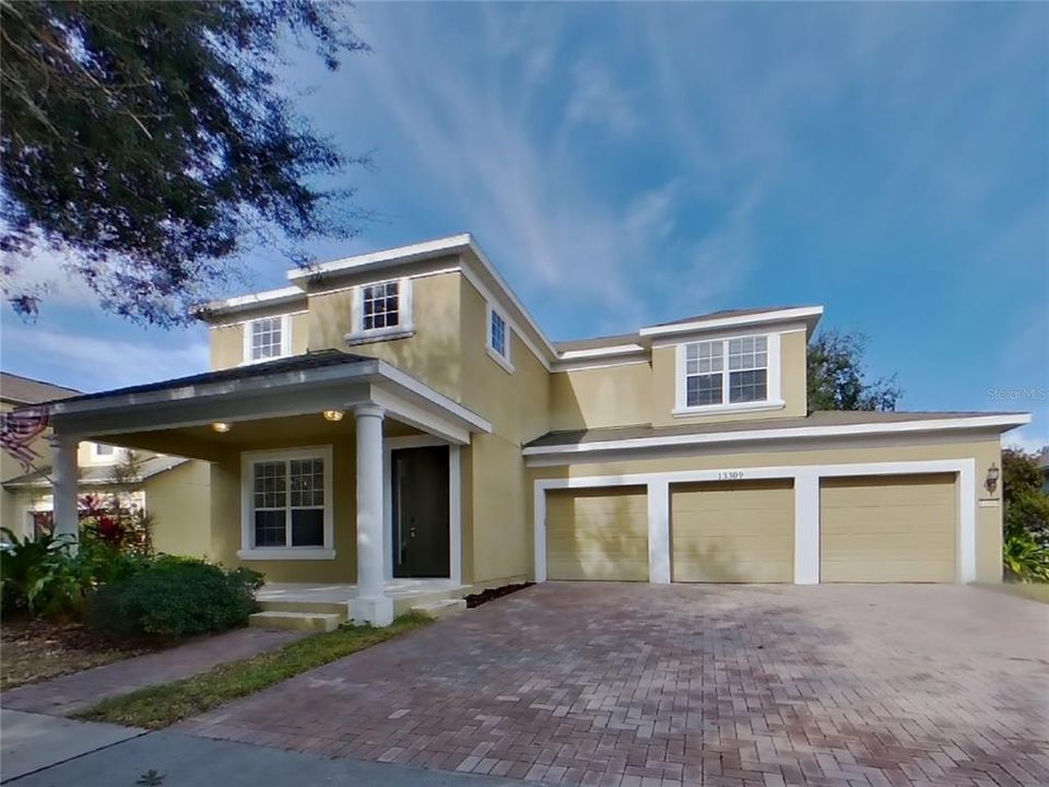 For Rent: $3,539 (4 beds, 3 baths, 2745 Square Feet)