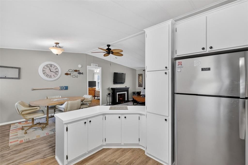 En Venta: $169,900 (2 camas, 2 baños, 1144 Pies cuadrados)