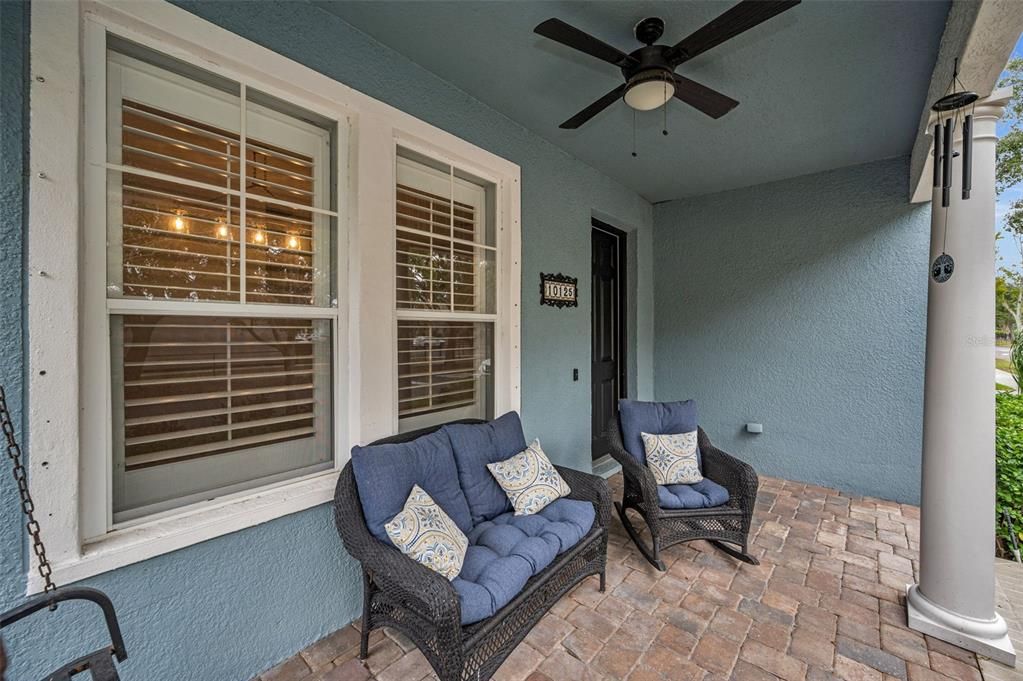 待售: $530,000 (4 贝兹, 2 浴室, 2363 平方英尺)