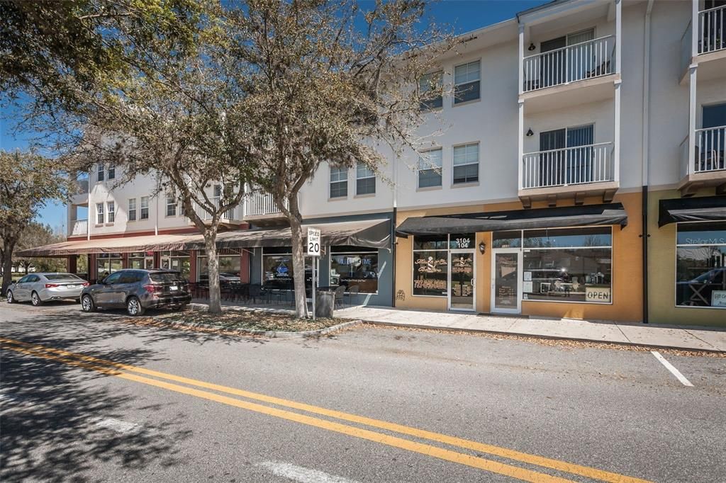 待售: $530,000 (4 贝兹, 2 浴室, 2363 平方英尺)