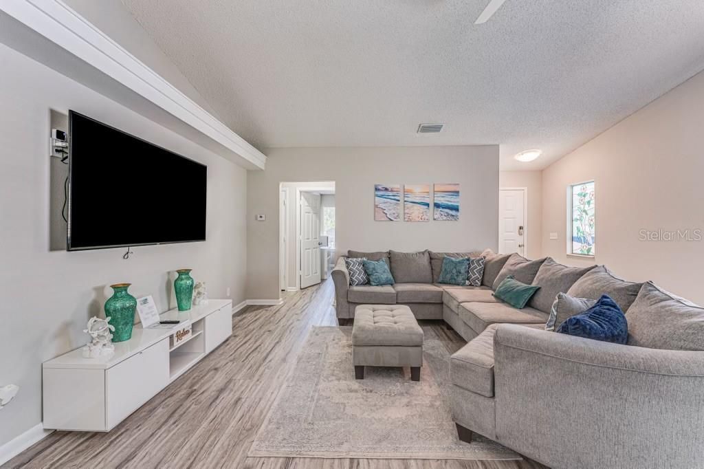 En Venta: $750,000 (6 camas, 0 baños, 3384 Pies cuadrados)