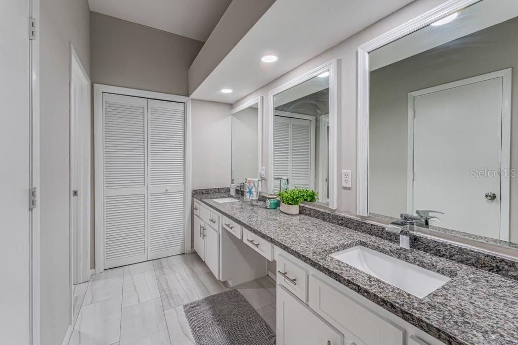 En Venta: $750,000 (6 camas, 0 baños, 3384 Pies cuadrados)