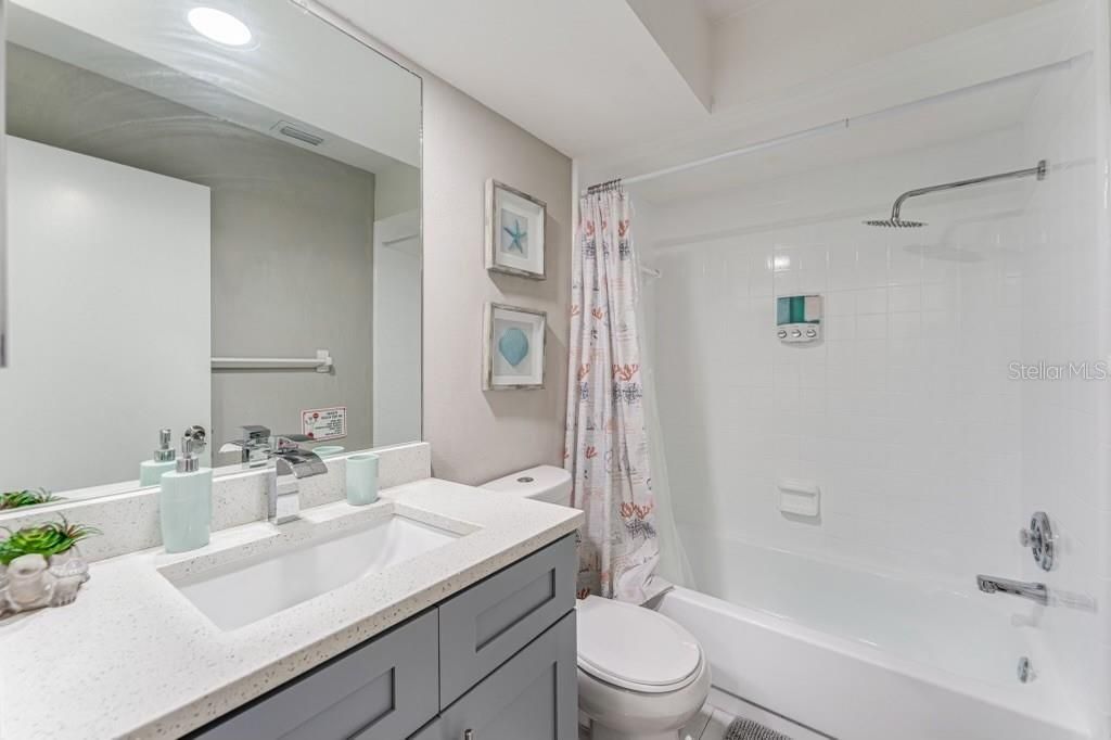 En Venta: $750,000 (6 camas, 0 baños, 3384 Pies cuadrados)