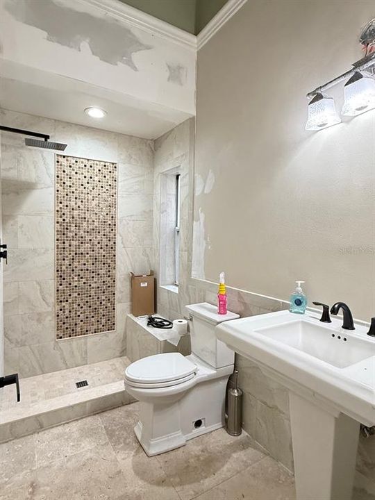 На продажу: $800,000 (4 спален, 3 ванн, 4048 Квадратных фут)