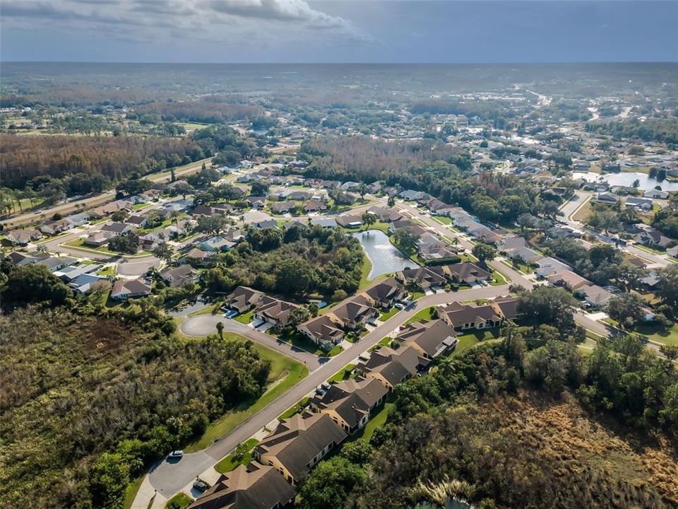 待售: $285,000 (2 贝兹, 2 浴室, 1633 平方英尺)