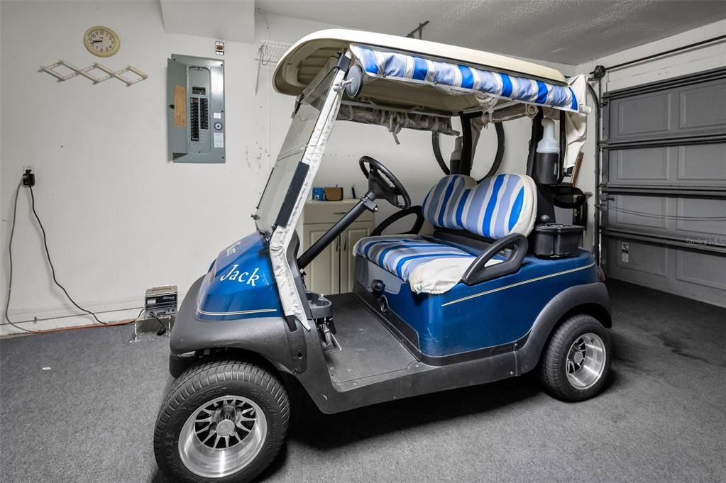 待售: $285,000 (2 贝兹, 2 浴室, 1633 平方英尺)