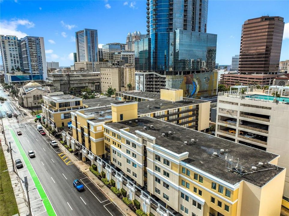 For Sale: $155,000 (1 beds, 1 baths, 592 Square Feet)