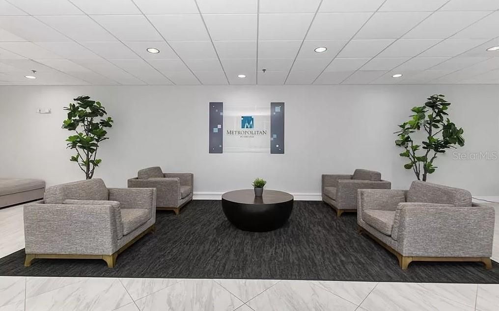 For Sale: $155,000 (1 beds, 1 baths, 592 Square Feet)