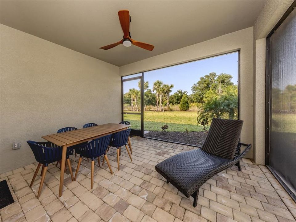 待售: $499,900 (3 贝兹, 2 浴室, 1937 平方英尺)