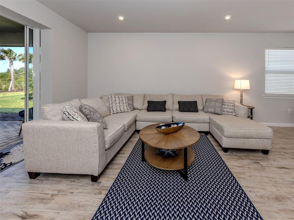 待售: $499,900 (3 贝兹, 2 浴室, 1937 平方英尺)