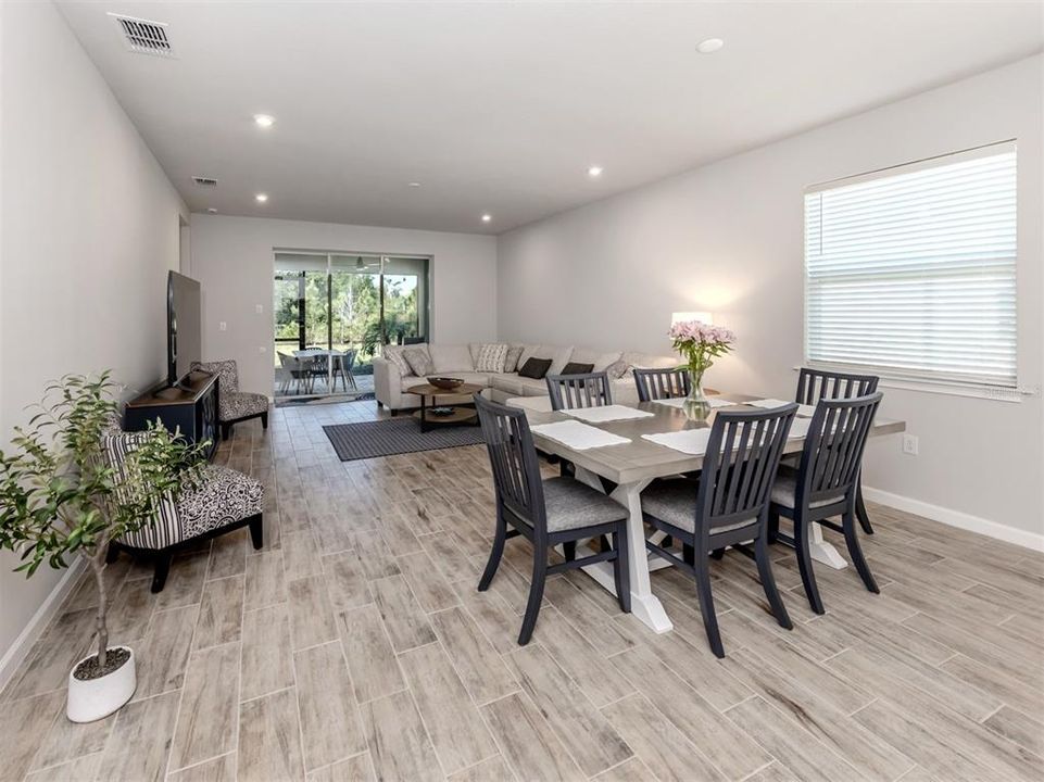 待售: $499,900 (3 贝兹, 2 浴室, 1937 平方英尺)