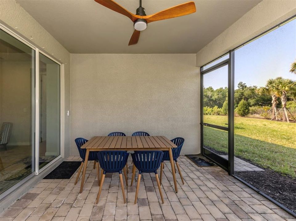 待售: $499,900 (3 贝兹, 2 浴室, 1937 平方英尺)