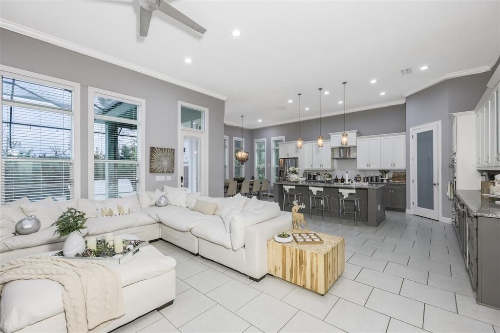 For Sale: $1,000,000 (4 beds, 3 baths, 4017 Square Feet)