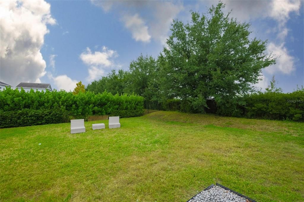 For Sale: $1,000,000 (4 beds, 3 baths, 4017 Square Feet)