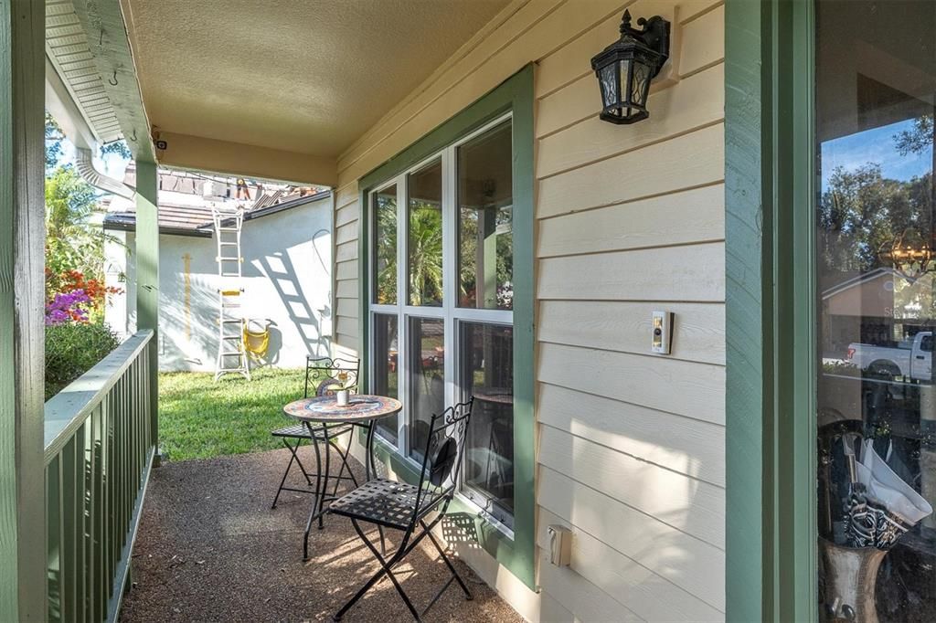 For Sale: $575,000 (3 beds, 2 baths, 2029 Square Feet)