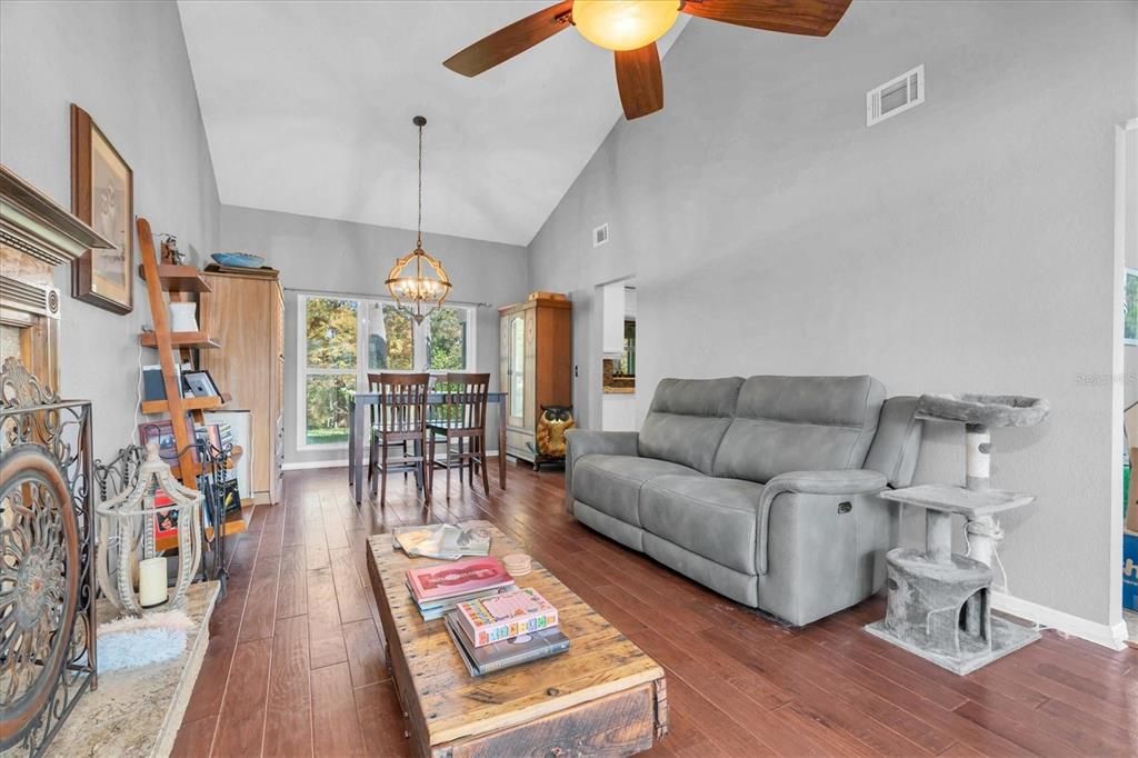 For Sale: $575,000 (3 beds, 2 baths, 2029 Square Feet)