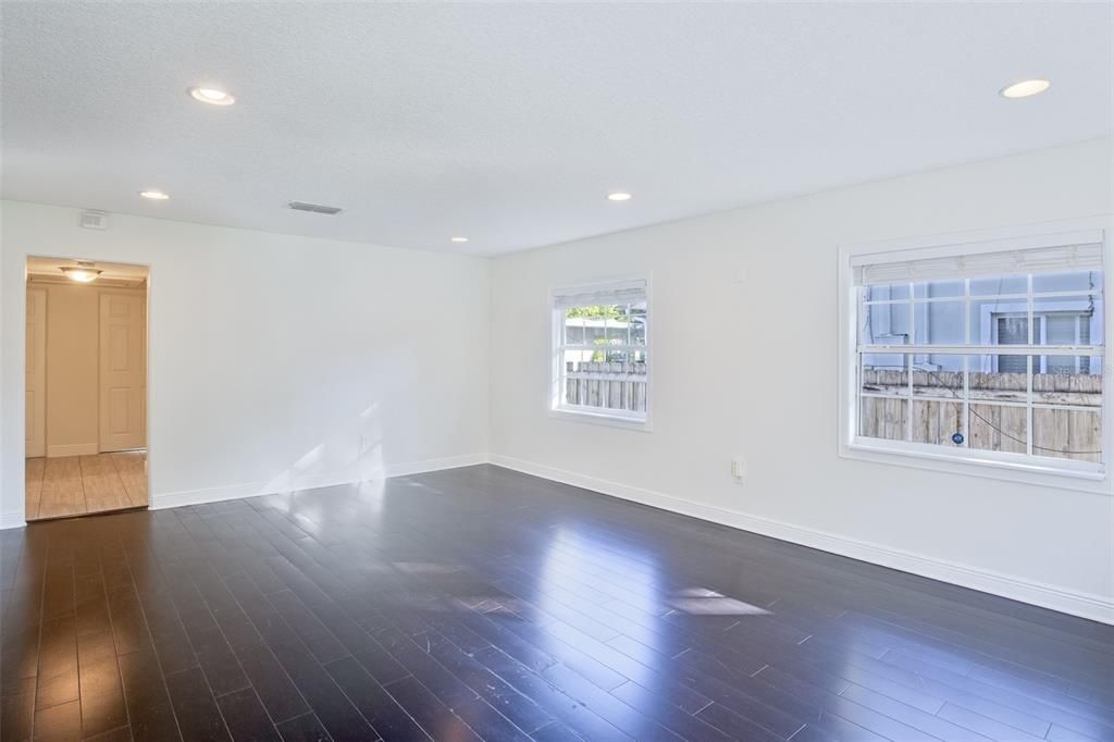 For Sale: $900,000 (4 beds, 3 baths, 2267 Square Feet)