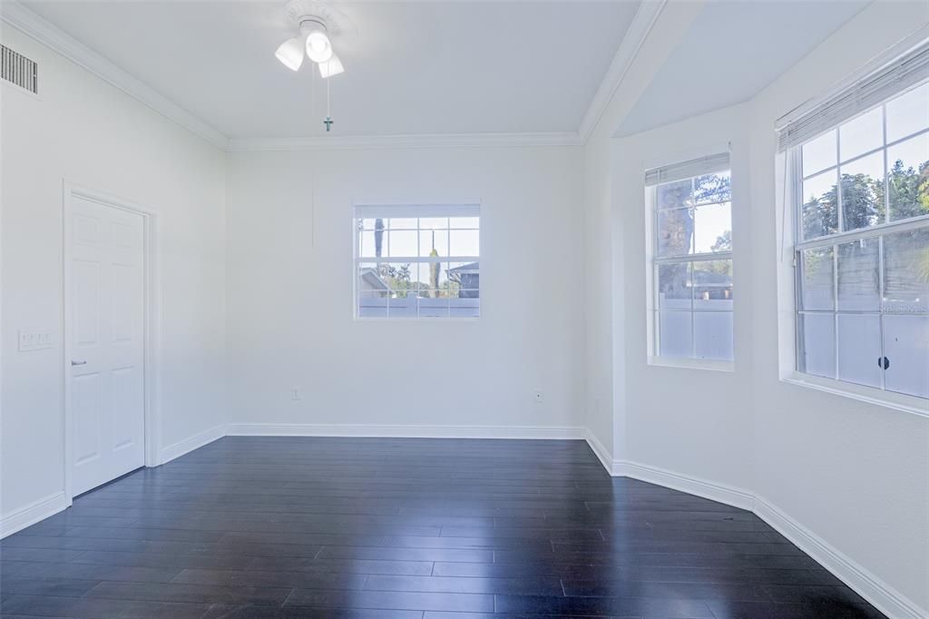 For Sale: $900,000 (4 beds, 3 baths, 2267 Square Feet)