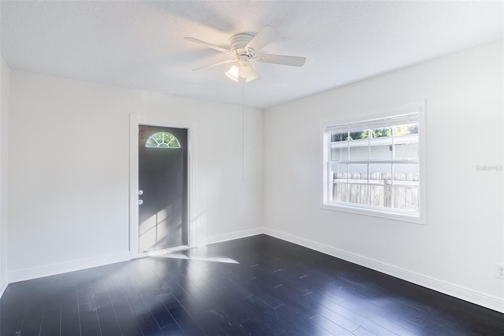 For Sale: $900,000 (4 beds, 3 baths, 2267 Square Feet)