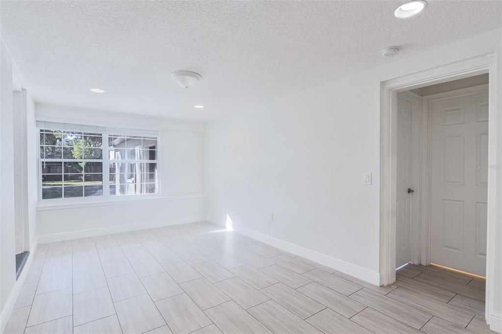 For Sale: $900,000 (4 beds, 3 baths, 2267 Square Feet)