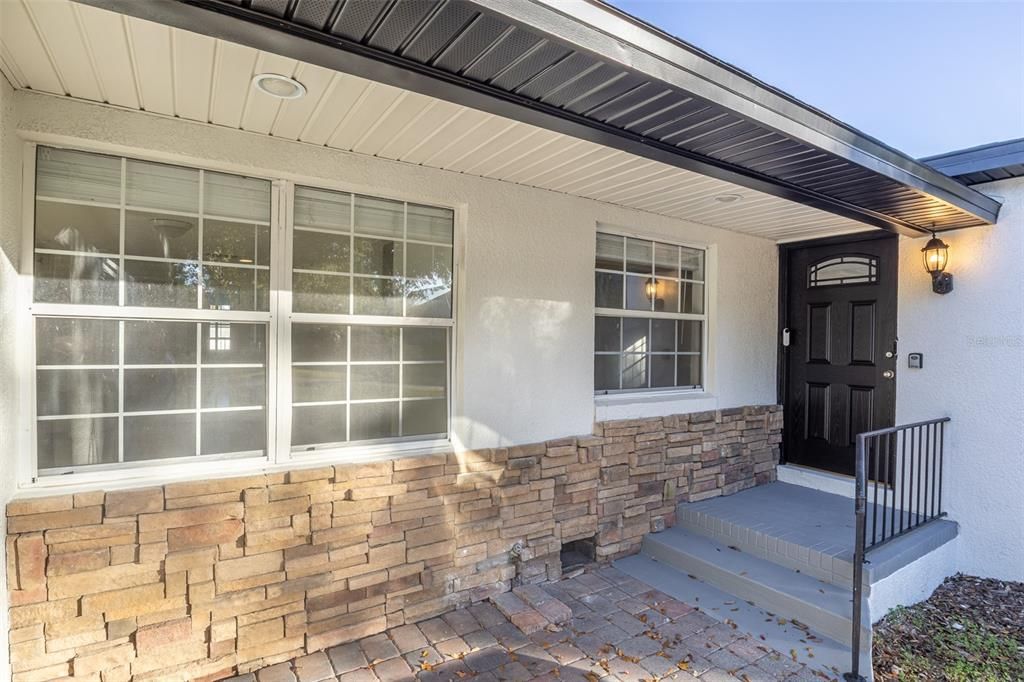 For Sale: $900,000 (4 beds, 3 baths, 2267 Square Feet)