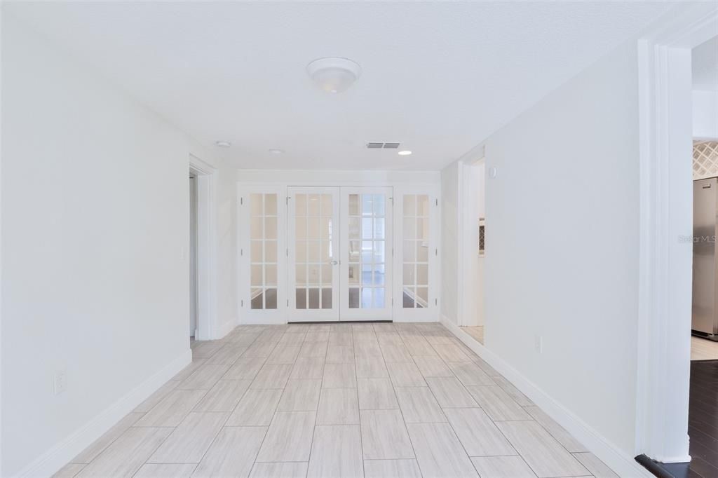 For Sale: $900,000 (4 beds, 3 baths, 2267 Square Feet)