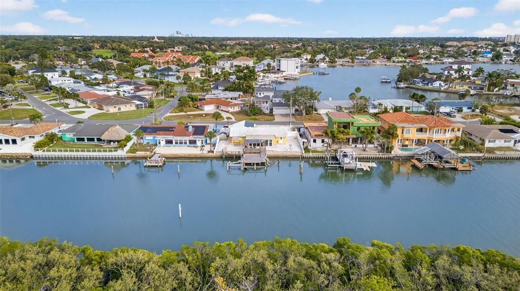 На продажу: $925,000 (2 спален, 2 ванн, 1653 Квадратных фут)