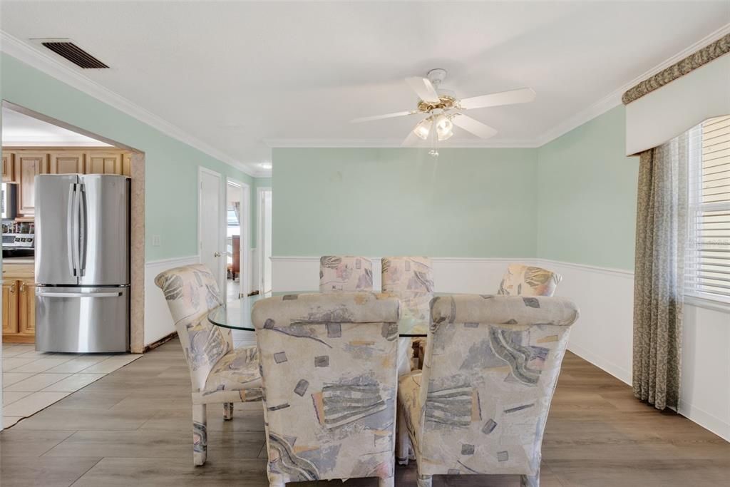 На продажу: $925,000 (2 спален, 2 ванн, 1653 Квадратных фут)