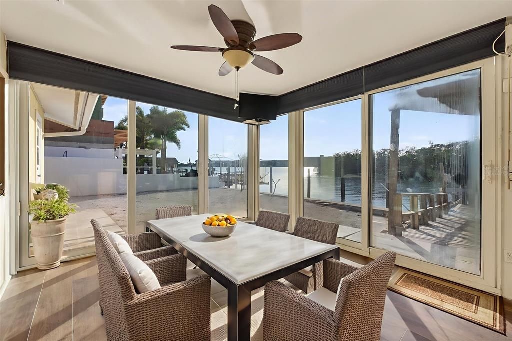 На продажу: $925,000 (2 спален, 2 ванн, 1653 Квадратных фут)