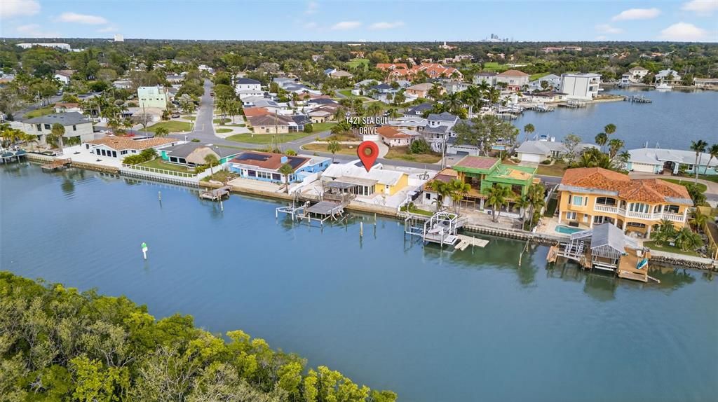 На продажу: $925,000 (2 спален, 2 ванн, 1653 Квадратных фут)