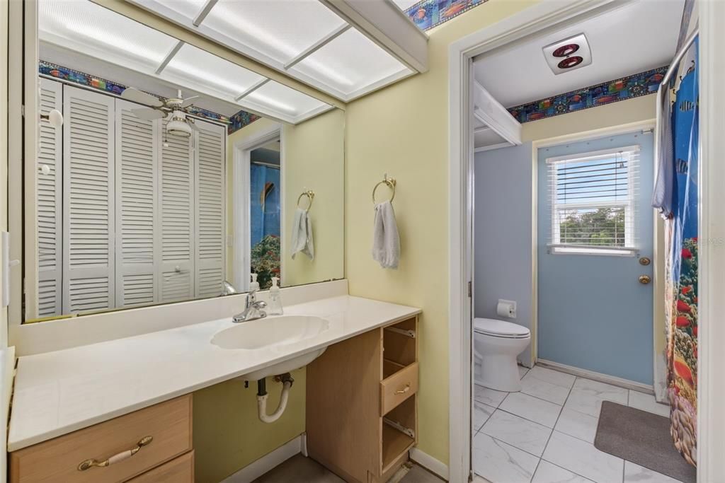 На продажу: $925,000 (2 спален, 2 ванн, 1653 Квадратных фут)