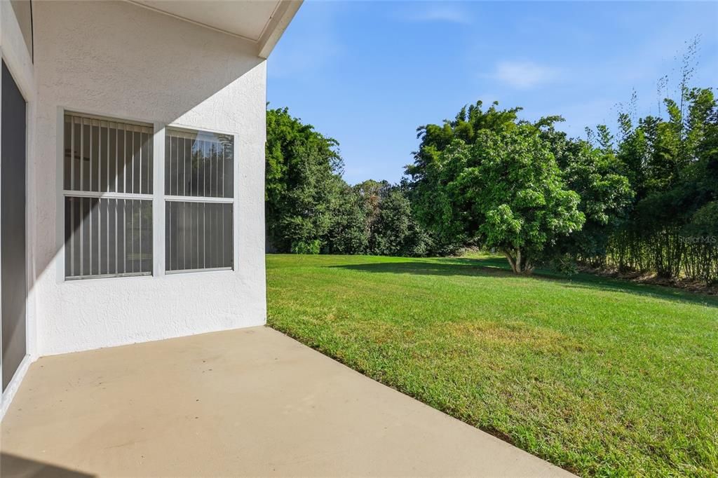 For Rent: $2,650 (3 beds, 2 baths, 2044 Square Feet)