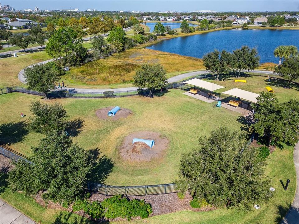 На продажу: $690,000 (4 спален, 3 ванн, 2732 Квадратных фут)