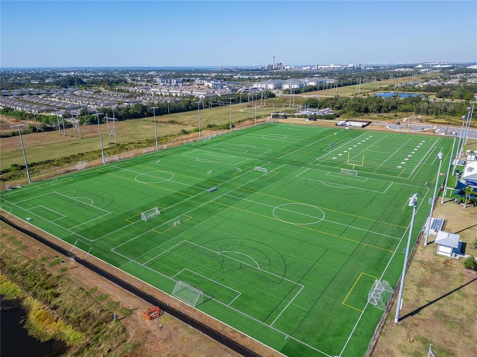 На продажу: $690,000 (4 спален, 3 ванн, 2732 Квадратных фут)