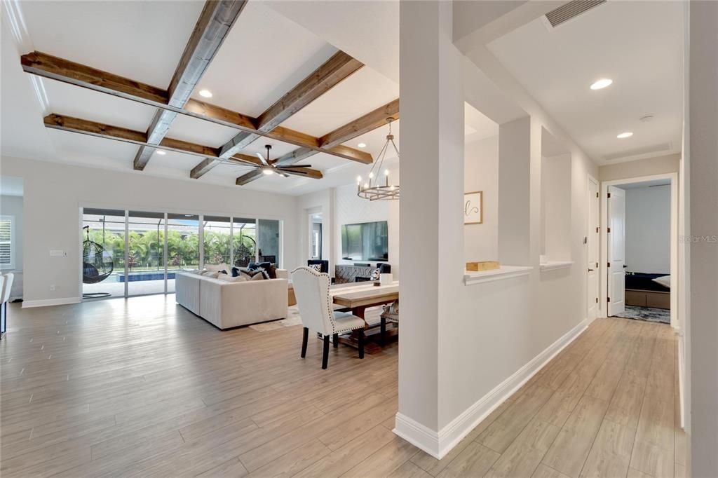 На продажу: $690,000 (4 спален, 3 ванн, 2732 Квадратных фут)