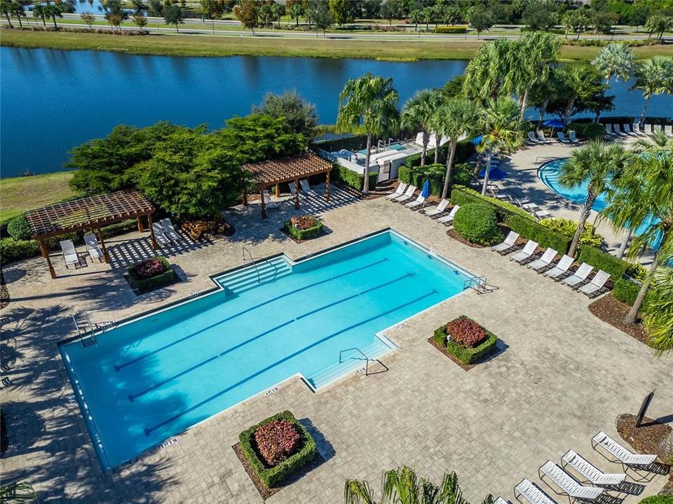 На продажу: $690,000 (4 спален, 3 ванн, 2732 Квадратных фут)