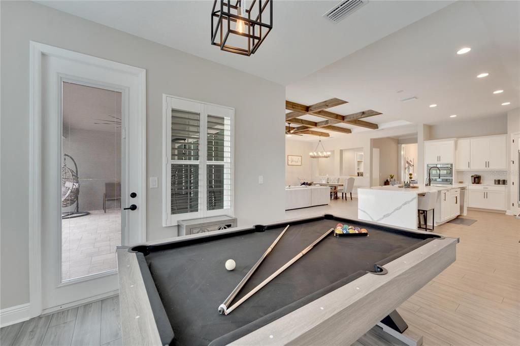 На продажу: $690,000 (4 спален, 3 ванн, 2732 Квадратных фут)