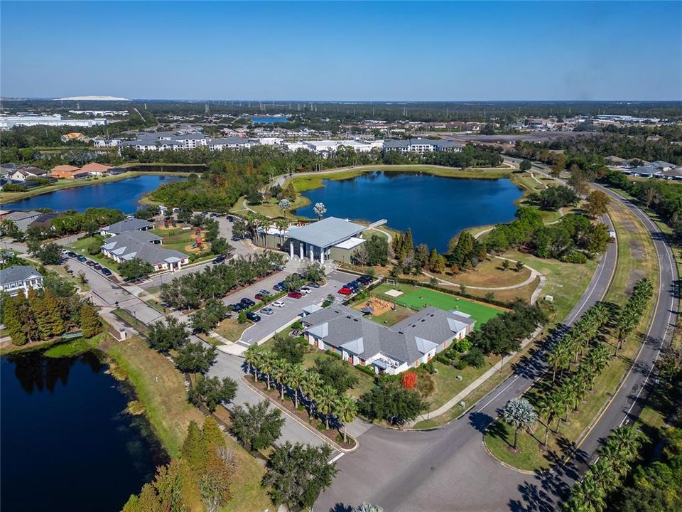 На продажу: $690,000 (4 спален, 3 ванн, 2732 Квадратных фут)