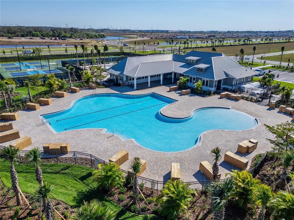 На продажу: $690,000 (4 спален, 3 ванн, 2732 Квадратных фут)