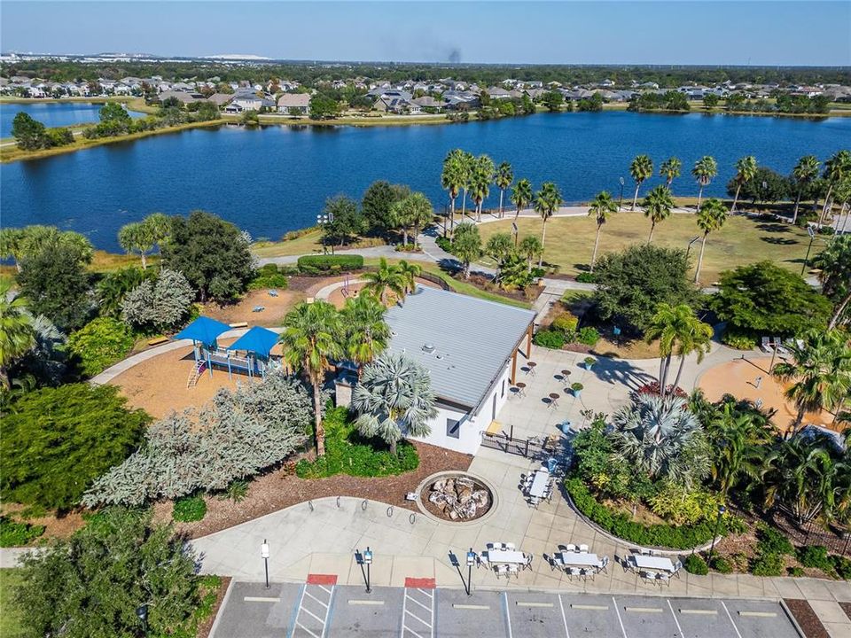 На продажу: $690,000 (4 спален, 3 ванн, 2732 Квадратных фут)