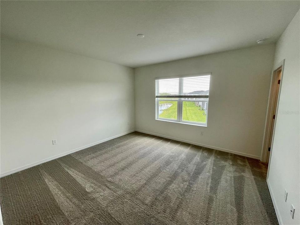 En Venta: $280,000 (3 camas, 2 baños, 1736 Pies cuadrados)