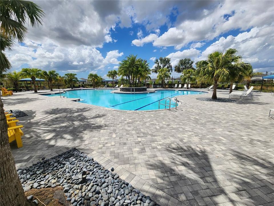 En Venta: $280,000 (3 camas, 2 baños, 1736 Pies cuadrados)