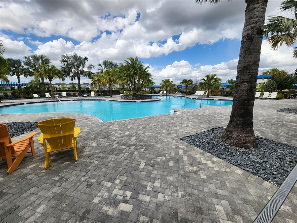 En Venta: $280,000 (3 camas, 2 baños, 1736 Pies cuadrados)