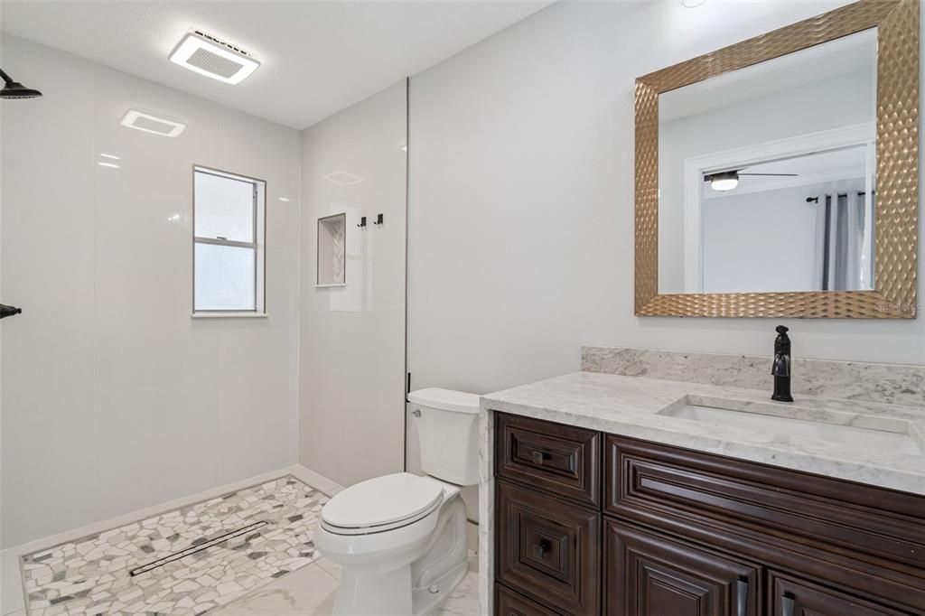 待售: $1,385,000 (5 贝兹, 4 浴室, 3776 平方英尺)